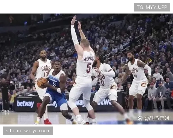 联盟战绩对比显示东西部实力差距 雷霆胜率领先活塞